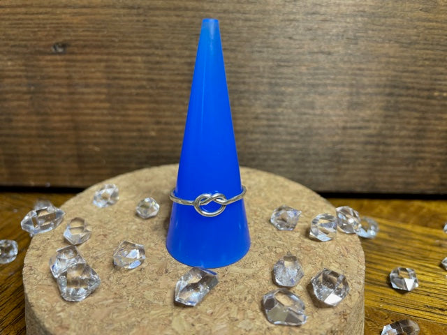 Eternal Knot Ring
